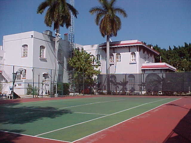 Cm reunion 1 folder164